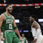 Tatum anota 33 puntos, impone a los Celtics sobre Cavs