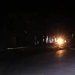 Según oyente: ni una vela han puesto para iluminar el tramo San Cristóbal-Baní a pesar de aumento peaje