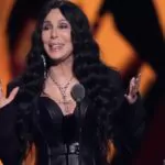 Dua Lipa y Zendaya rinden homenaje a Cher en su entrada al Salón de la Fama del Rock and Roll