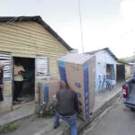 Interior y Policía respalda mujer agredida tras denunciar ruido en Villa Altagracia