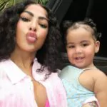 Críticas  a  Yailín La más viral por  supuesta mal  a crianza de su hija Cattleya