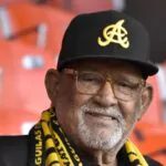 Estadio Cibao será el escenario para enaltecer la memoria del legendario narrador Mendy López