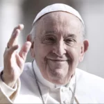 El papa Francisco muestra una buena evolución y espera resultados médicos