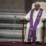 Papa Francisco envía mensaje de agradecimiento desde el hospital mientras continúa recuperación
