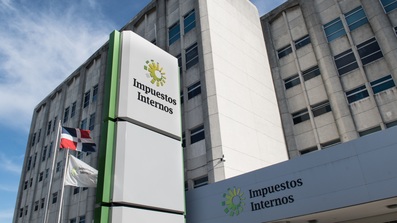 Impuestos Internos apunta a recaudar RD$898 mil millones en 2025