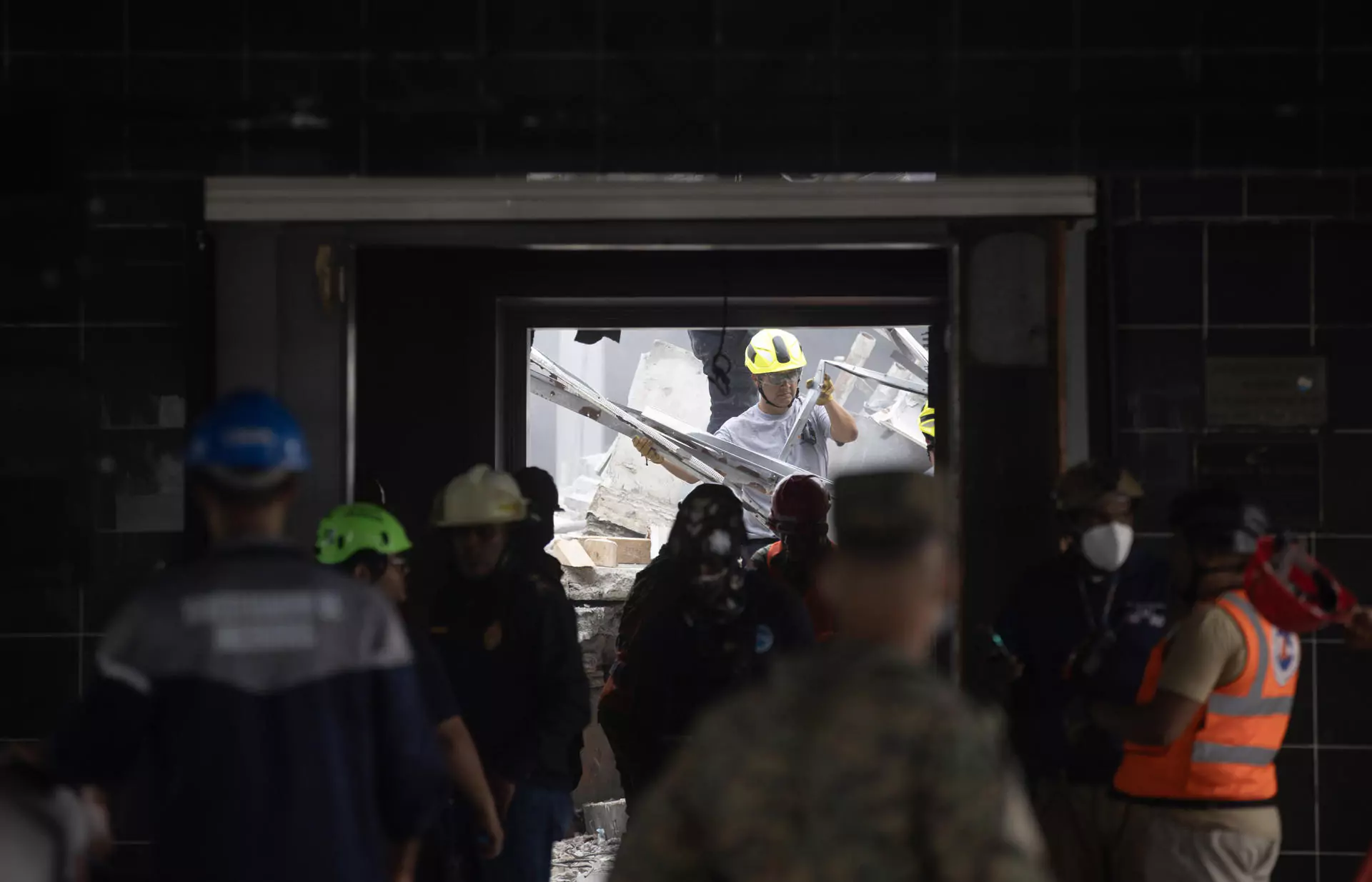 Asciende a 232 el número de víctimas mortales tras colapso en discoteca Jet Set