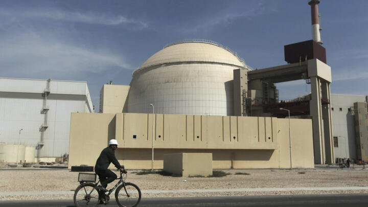 Estados Unidos advierte que las fuerzas armadas intervendrán si Irán no detiene su programa nuclear