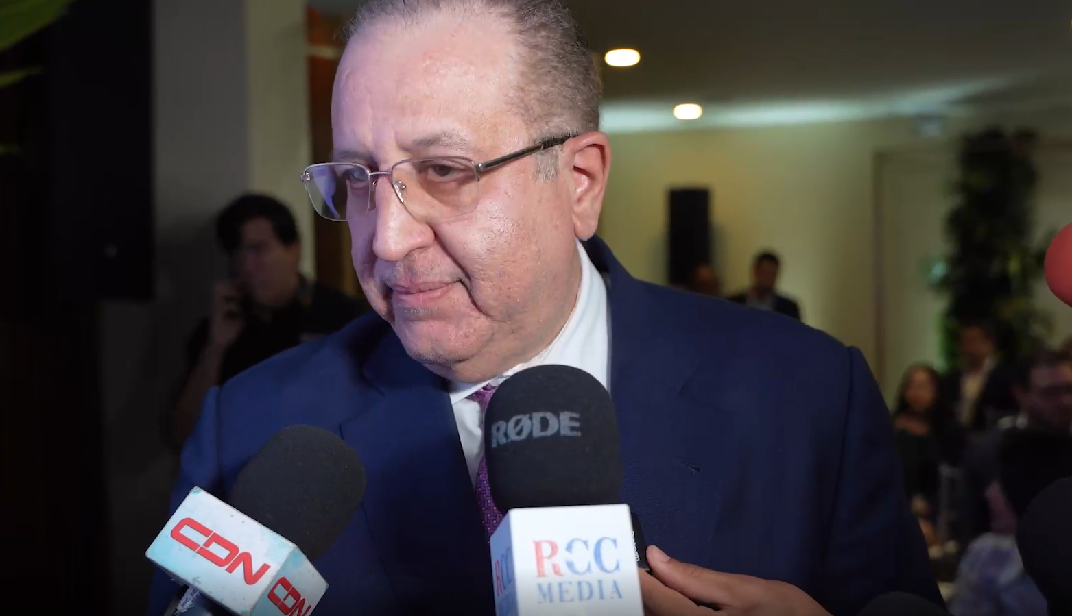 Economista Magín Díez: “Nos tocó el piso del arancel, pero no hay que desesperarse”