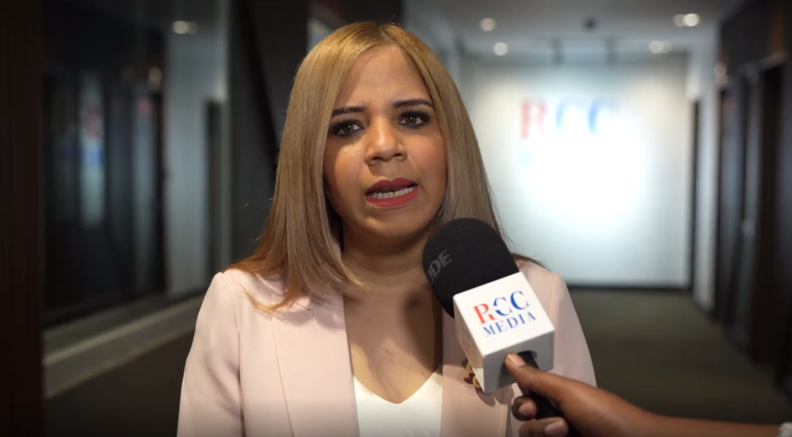 Especialista en comercio exterior advierte arancel de EE.UU. impactará zonas francas dominicanas
