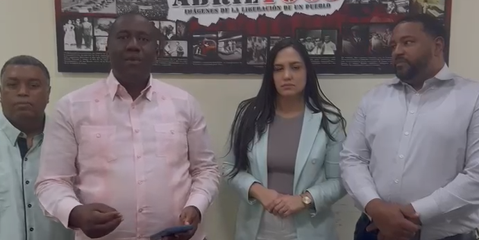 FP denuncia aprobación irregular de venta de solar municipal por parte de regidores del PRM en Santiago