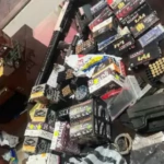 Decomisan armas y arrestan a empresario durante allanamiento de negocio en Puerto Plata
