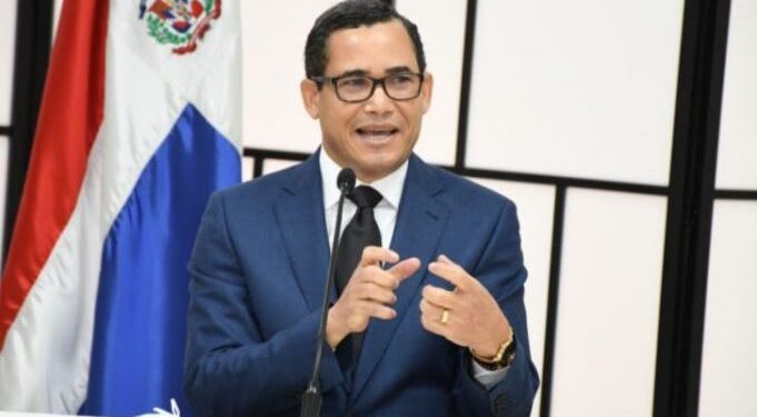 Eddy Olivares es confirmado para presidir el Comité Organizador del Congreso Mundial del Derecho