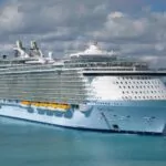 Llega a Cabo Rojo uno de los cruceros más grandes del mundo, con capacidad de 6,500 pasajeros