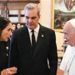 Raquel Arbaje afirma que la muerte del Papa deja más firme el compromiso humano de la Iglesia