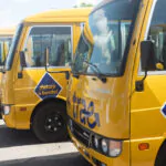 Samaná recibe primeros autobuses eléctricos para transporte escolar gratuito