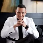 El salsero puertorriqueño Víctor Manuelle lleva su gira por primera vez a Europa