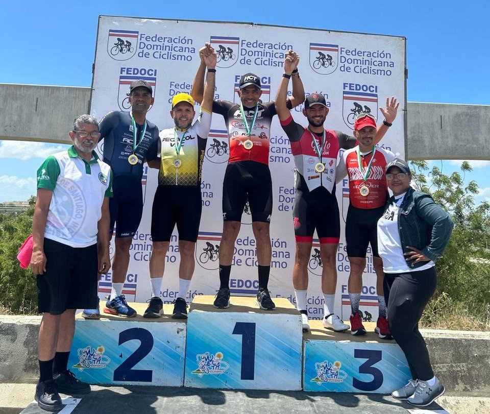 Pedalista Ruddy Germoso obtiene campeonato del Clásico Ciclismo Batalla 30 de Marzo