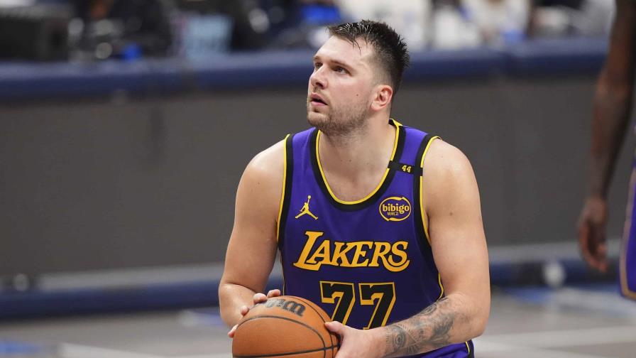 Luka Doncic bate récords: su camiseta lidera ventas en la NBA
