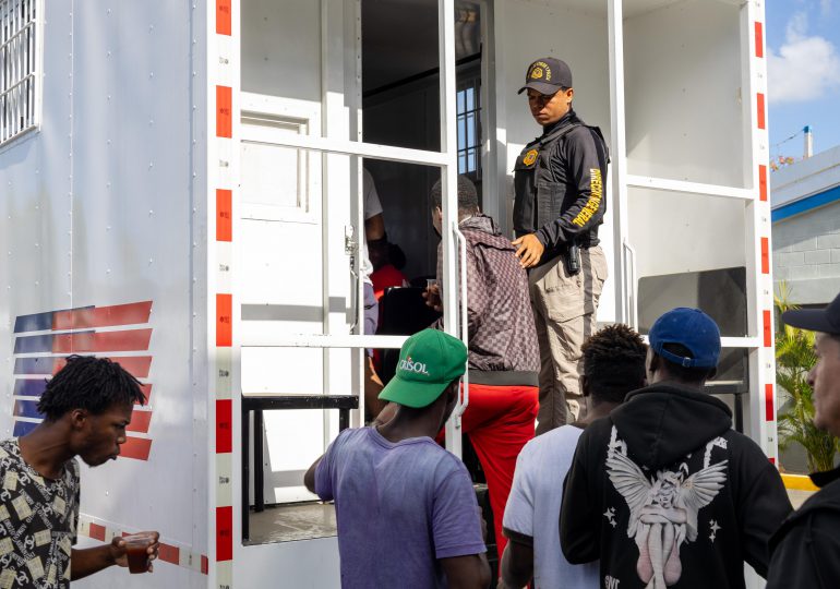 Arrestan a 625 ciudadanos haitianos en operativos de interdicción en todo el país