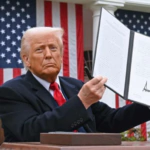 Arancel mínimo del 10% impuesto por Trump al comercio global entra en vigor este sábado