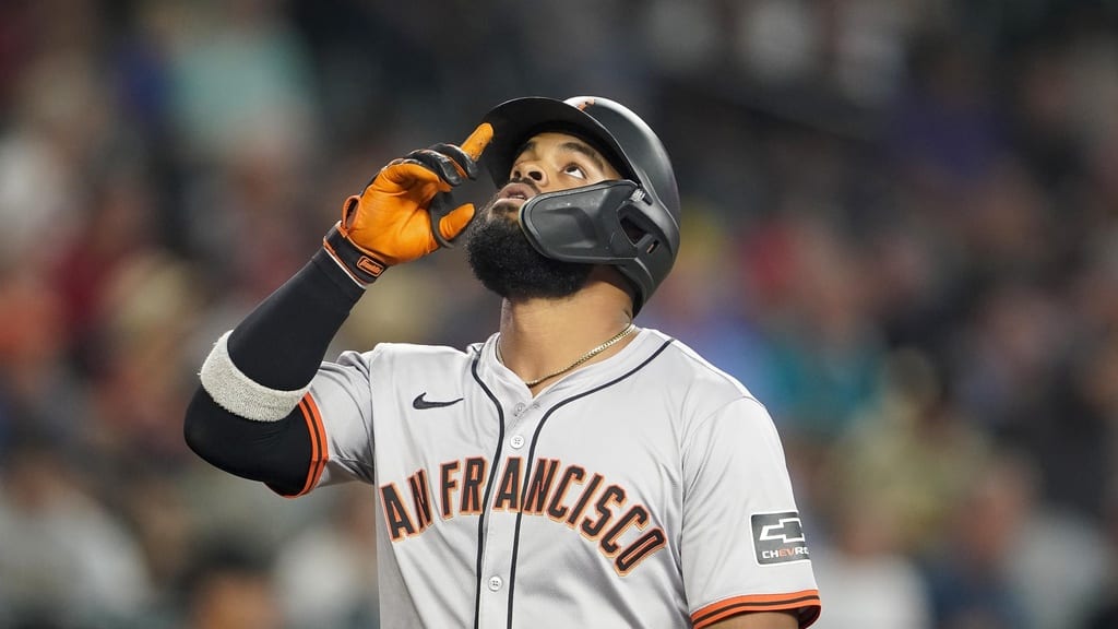 Flores y Ramos brillan con logros comparables a los de Mays y Rojas Alou