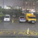 Fuertes lluvias provocan inundaciones momentáneas en Santiago