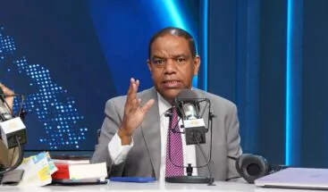 Danilo Díaz saluda iniciativa de diálogo por crisis migratoria, pero critica politización del tema