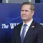 Mike Waltz deja su cargo como asesor de Seguridad Nacional de Trump