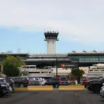 Sistema de aterrizaje del Aeropuerto Las Américas se encuentra fuera de servicio