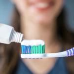 ¿Cuándo debes cambiar tu cepillo de dientes?