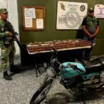 Autoridades decomisan 13 mil cigarrillos de contrabando y una moto en Jimaní