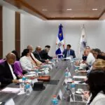 Roberto Ángel presenta al Consejo Nacional de Cultura los ejes de su gestión