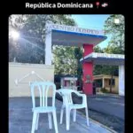 Bad Bunny se vuelve tendencia en RD por misteriosas sillas frente al Centro Olímpico
