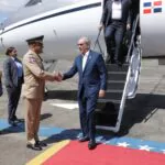 Abinader retorna al país tras reunión bilateral con Marco Rubio en Washington