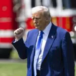 Trump dice que «volaría si pensara que sería útil» a la reunión de Rusia y Ucrania en Turquía