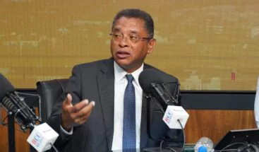 Politólogo Belarminio Ramírez aboga por boleta electoral joven en 2028 para salvar a partidos políticos