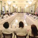 Abinader reconoce a médicos forenses por histórica labor en tragedia del Jet Set