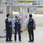 Hombre es arrestado por herir de arma blanca a dos personas en estación del Metro en Japón