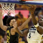 Timberwolves vencen a los Warriors sin Curry por tercer partido seguido y toman ventaja de 3-1