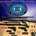 Incautan armas, drogas y máquinas tragamonedas durante operativos en Santiago