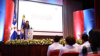 Raquel Peña ”Cuando una mujer da un paso al frente, toda la nación avanza”