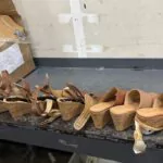 DNCD y MP incautan cocaína oculta en zapatillas durante operativo en Inposdom