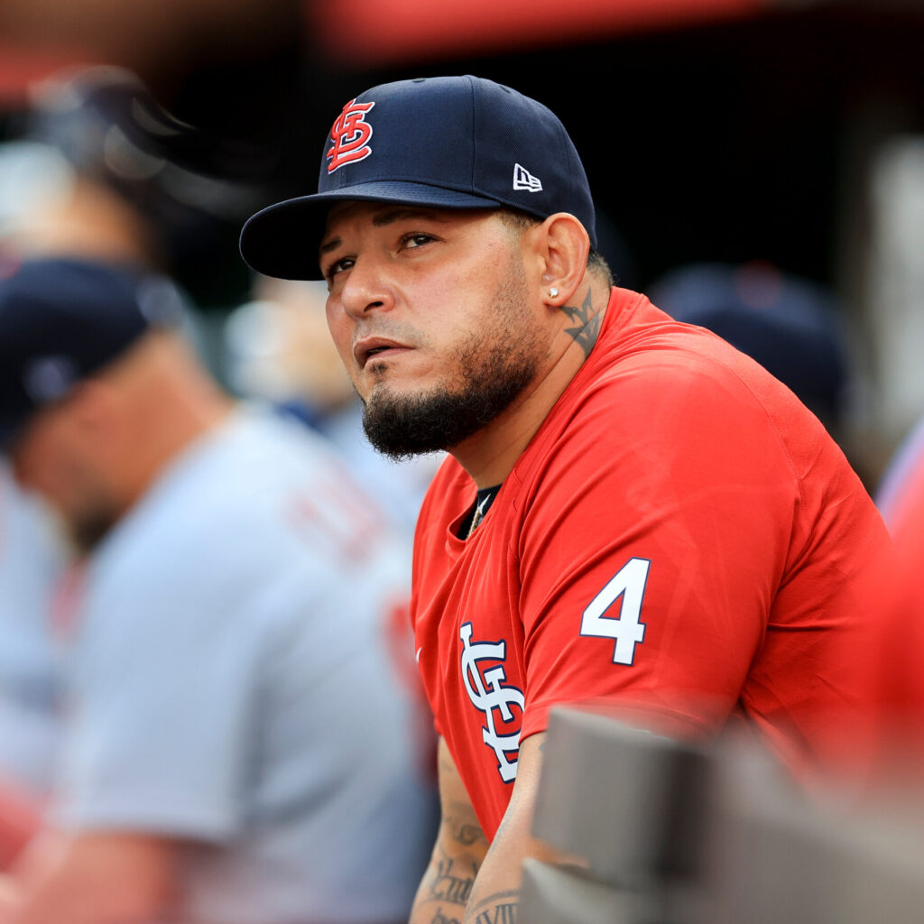 19mlb yadiermolina 1 mediumsquareat3x
