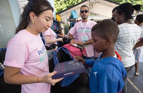 a951111c4ab12ee7865f8de2660a9b4195830622m